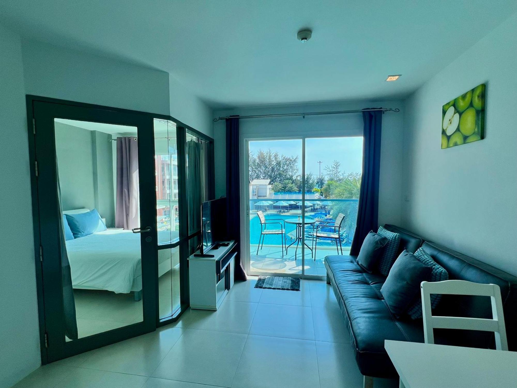 Grandblue Condominium 307 Pool-Seaview Maephim Rayong Mae Phim Exterior photo