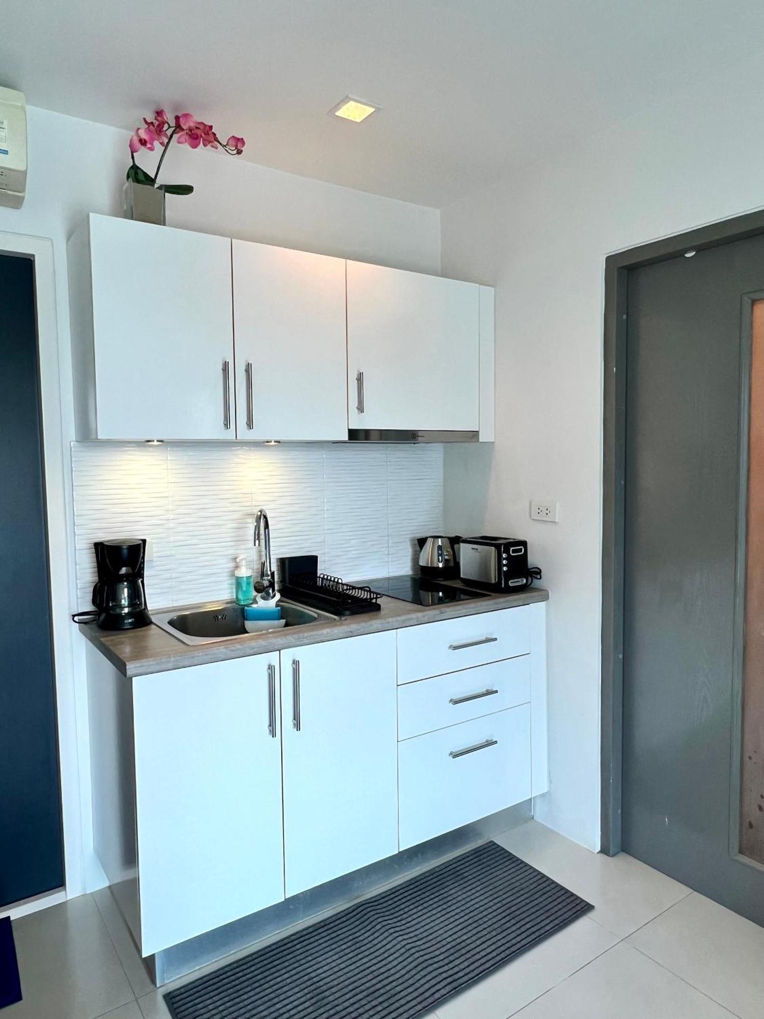 Grandblue Condominium 307 Pool-Seaview Maephim Rayong Mae Phim Exterior photo