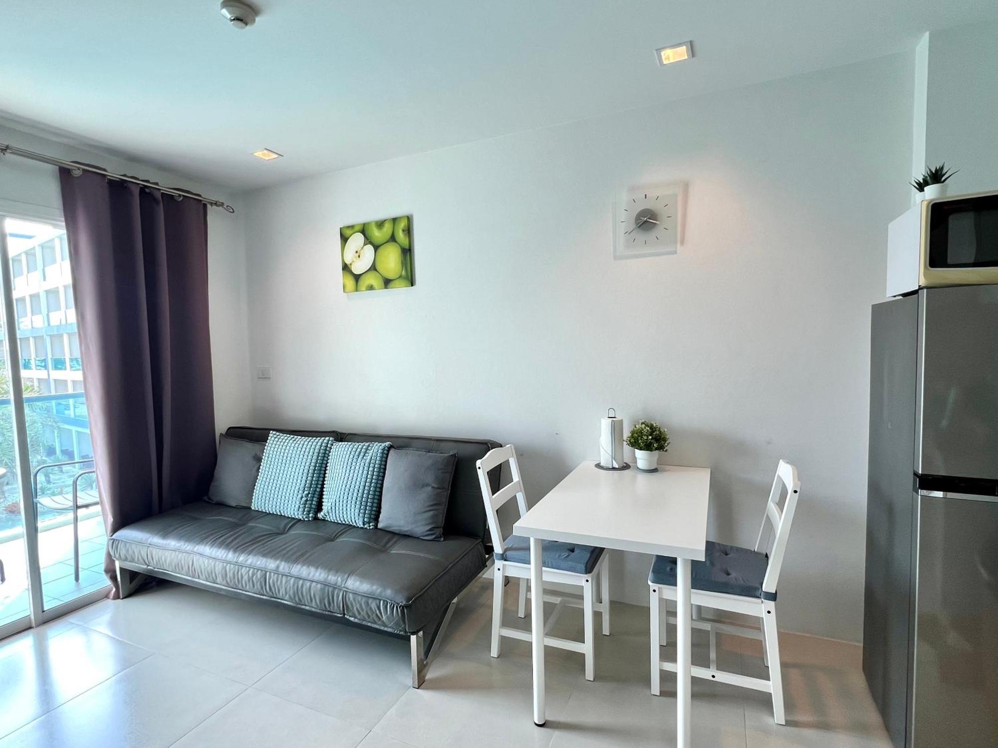 Grandblue Condominium 307 Pool-Seaview Maephim Rayong Mae Phim Exterior photo