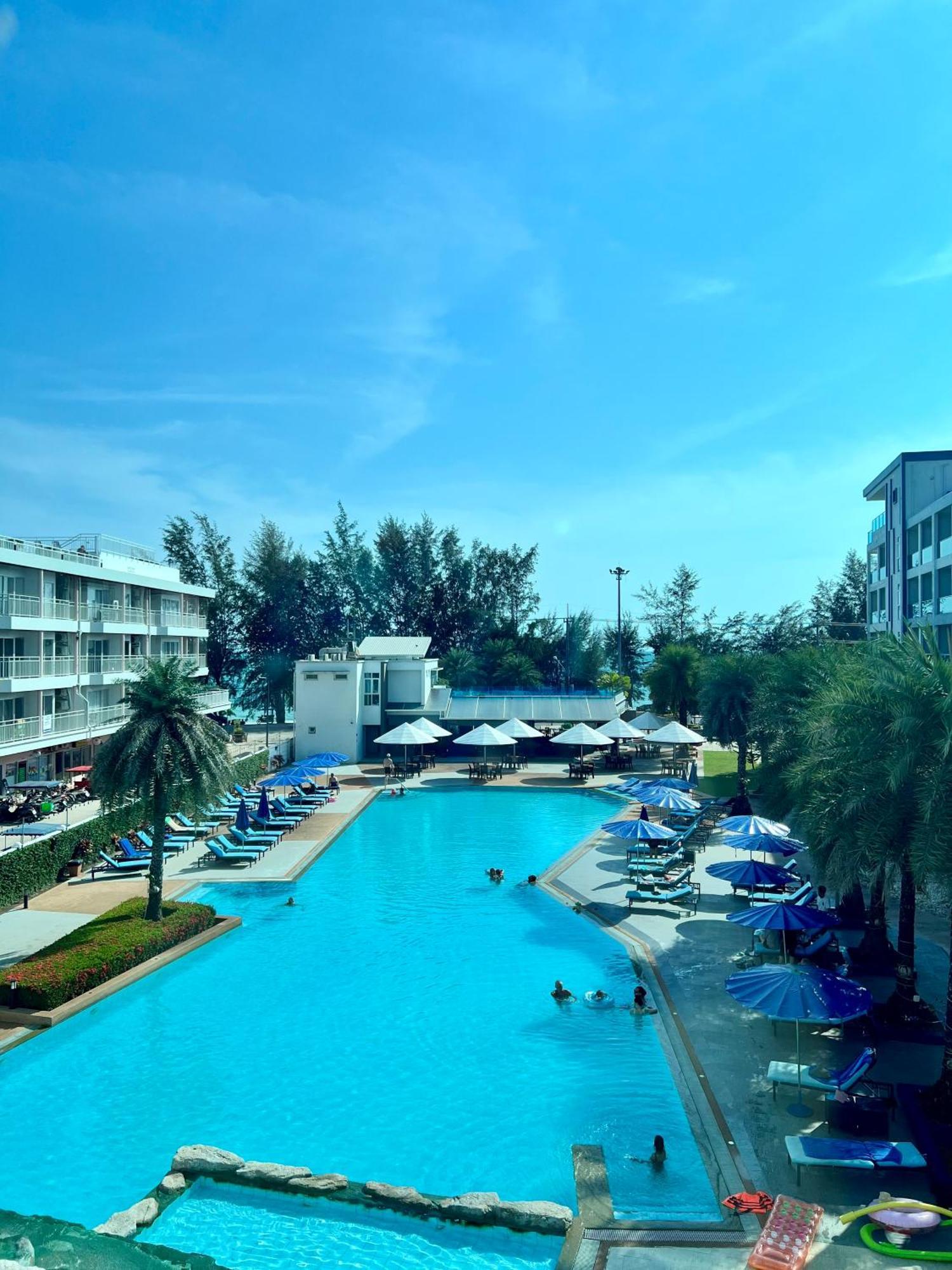 Grandblue Condominium 307 Pool-Seaview Maephim Rayong Mae Phim Exterior photo