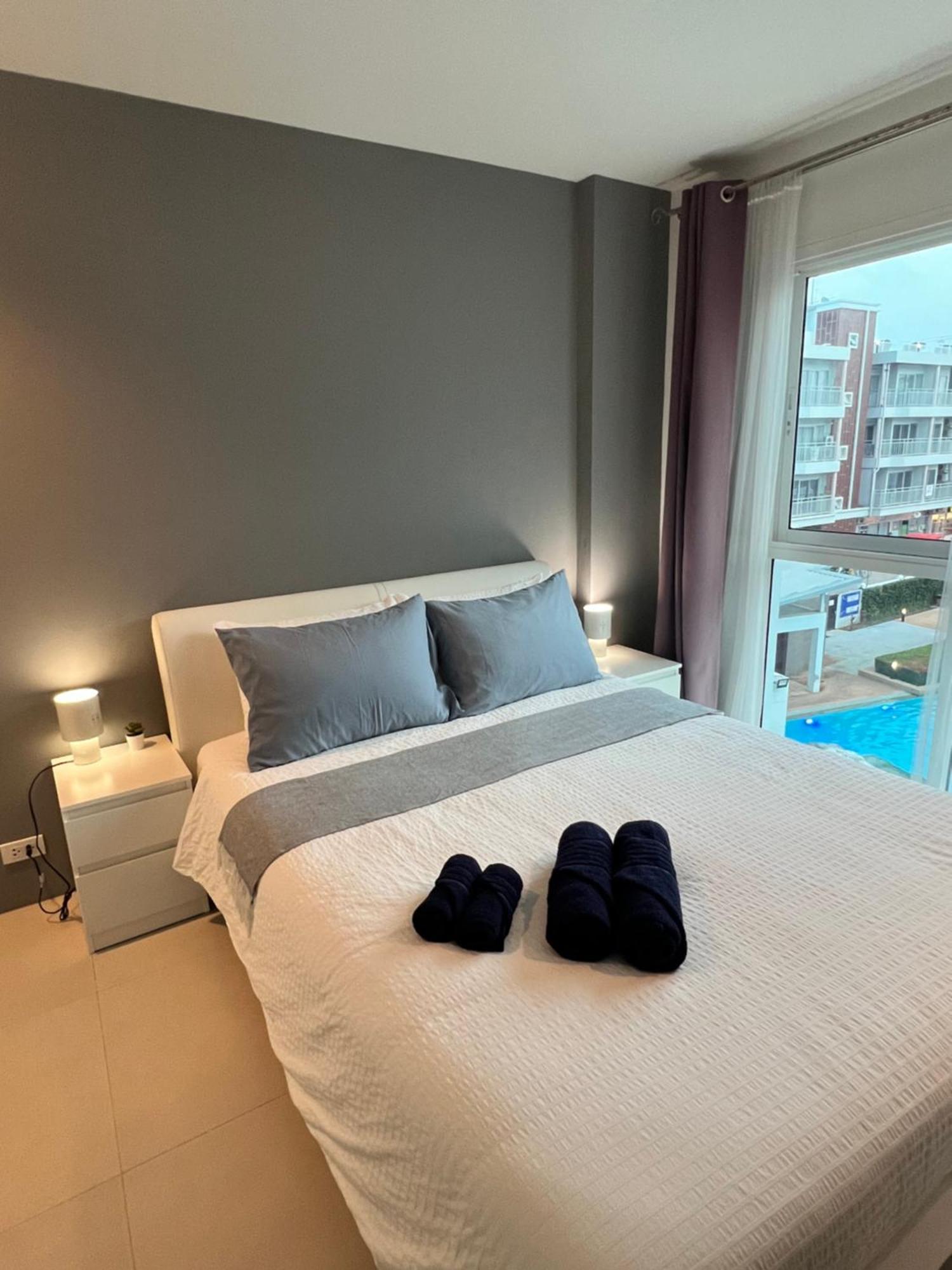 Grandblue Condominium 307 Pool-Seaview Maephim Rayong Mae Phim Exterior photo