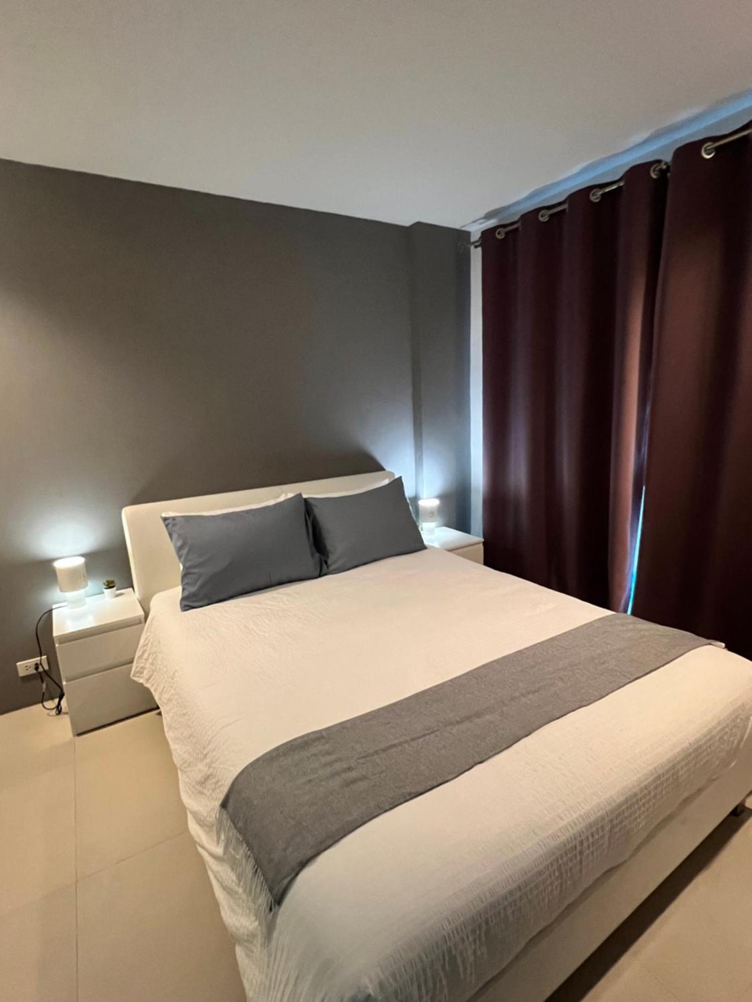 Grandblue Condominium 307 Pool-Seaview Maephim Rayong Mae Phim Exterior photo