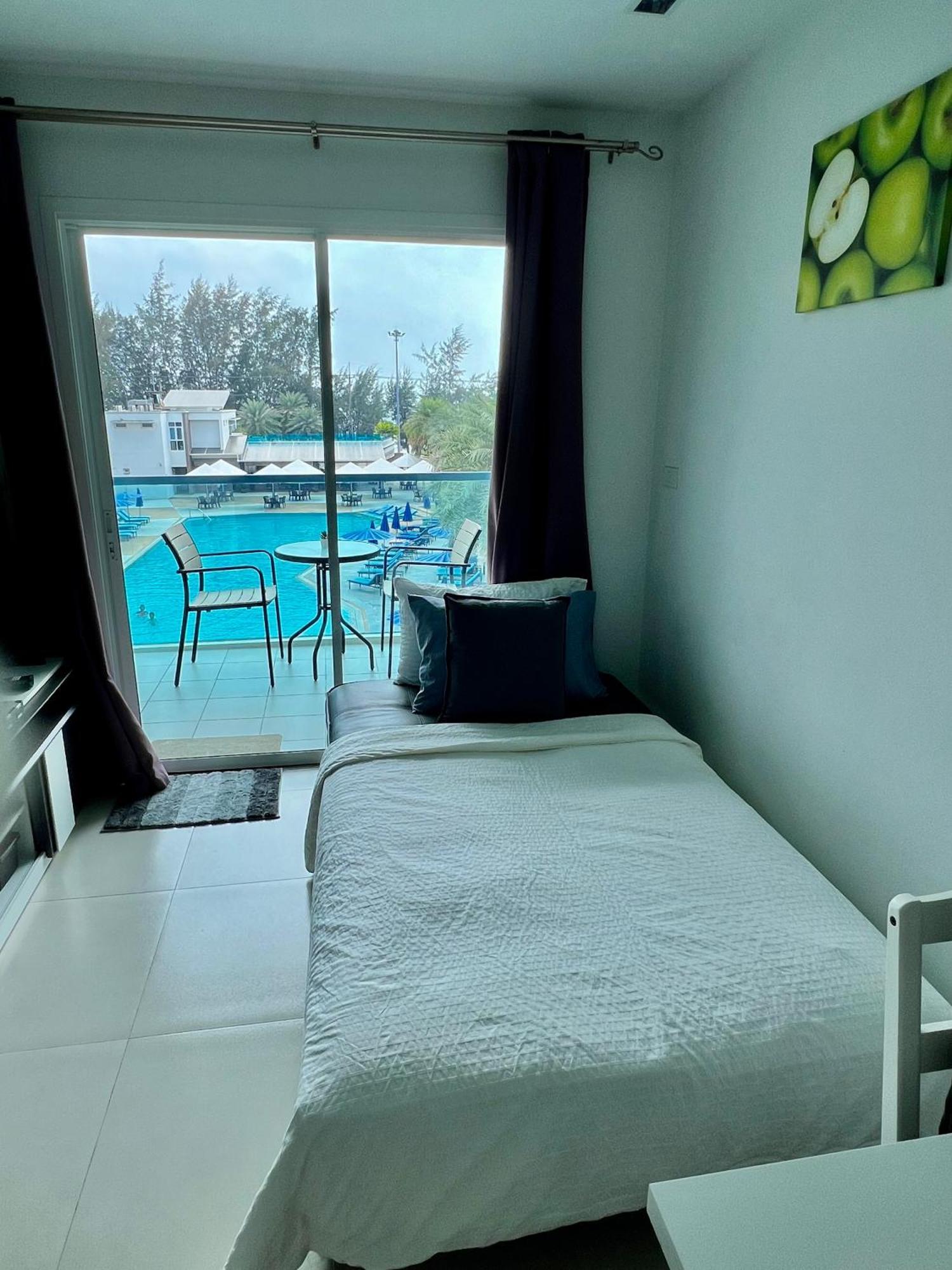 Grandblue Condominium 307 Pool-Seaview Maephim Rayong Mae Phim Exterior photo