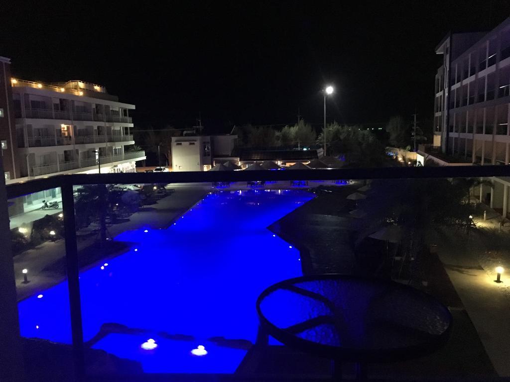 Grandblue Condominium 307 Pool-Seaview Maephim Rayong Mae Phim Exterior photo
